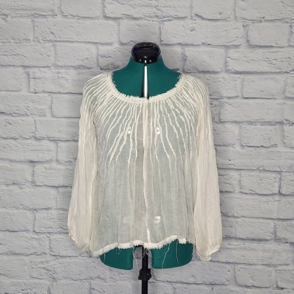 FREE people Womens off white pleated detail  sheer 3/4 sleeve blouse Sz XS